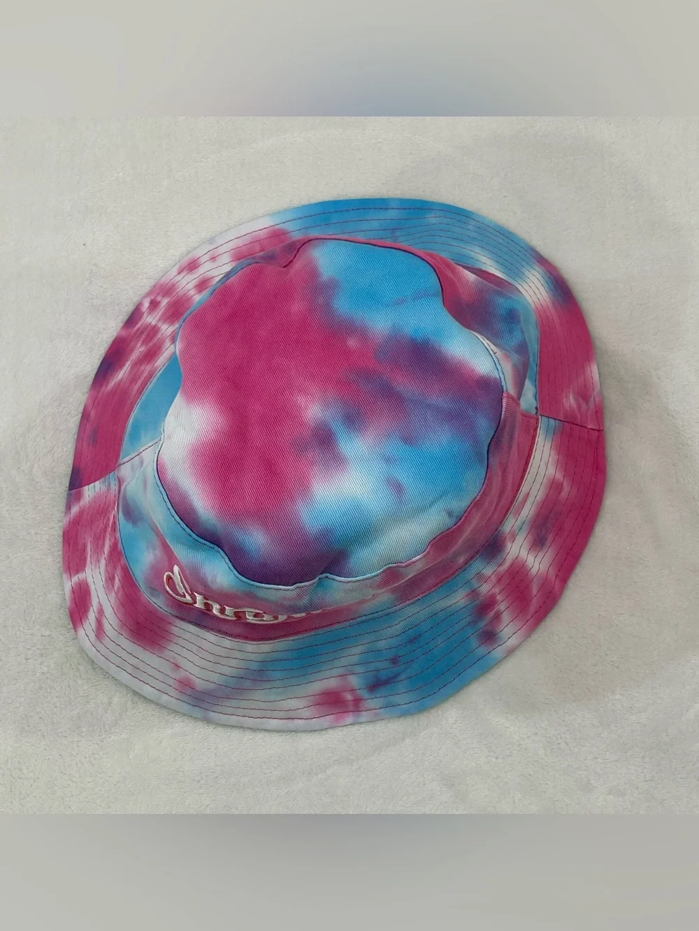 Shrumfuzed Tie Dye Embroidered Logo Reversible Green All Over Print Bucket Hat